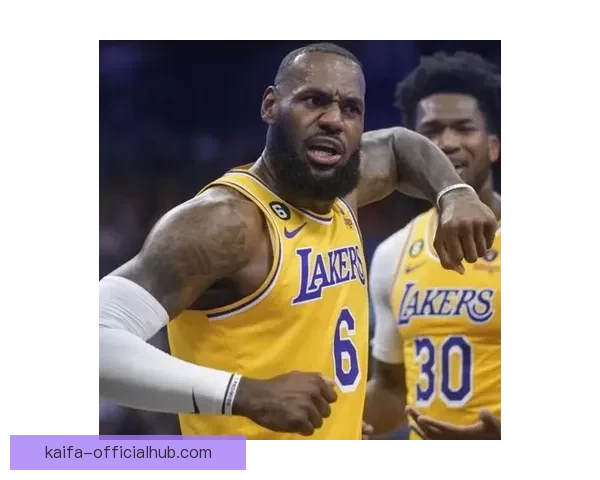 布朗赛季第33次砍三十分追平皮尔斯纪录坦言面对雷霆渴望全力取胜